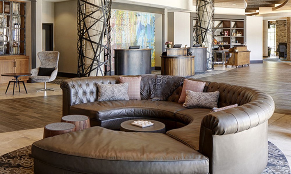 Family-Friendly-Hotels-Ultimate-Guide-to-Booking-the-Perfect-Stay-for-Your-Family