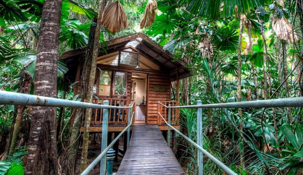 Top-Eco-Friendly-Hotels