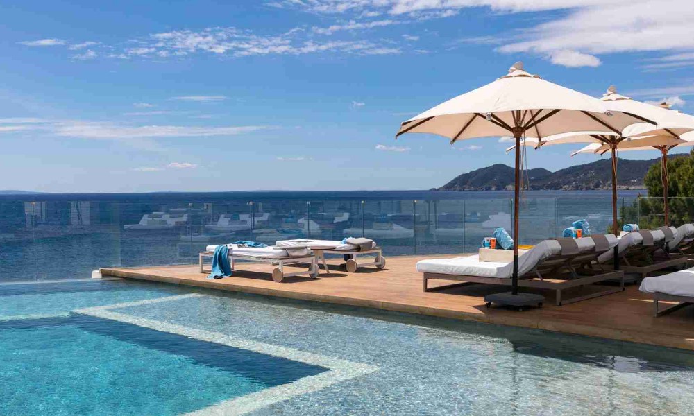 Key-Features-of-Infinity-Pools