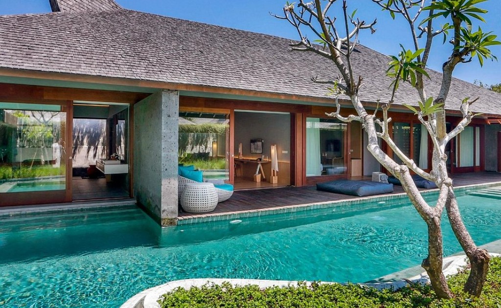 Top-Pet-Friendly-Luxury-Hotels-You-Should-Consider