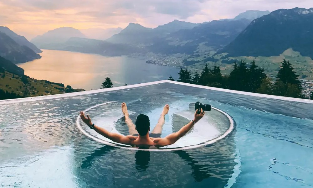 What-Makes-an-Infinity-Pool-So-Special