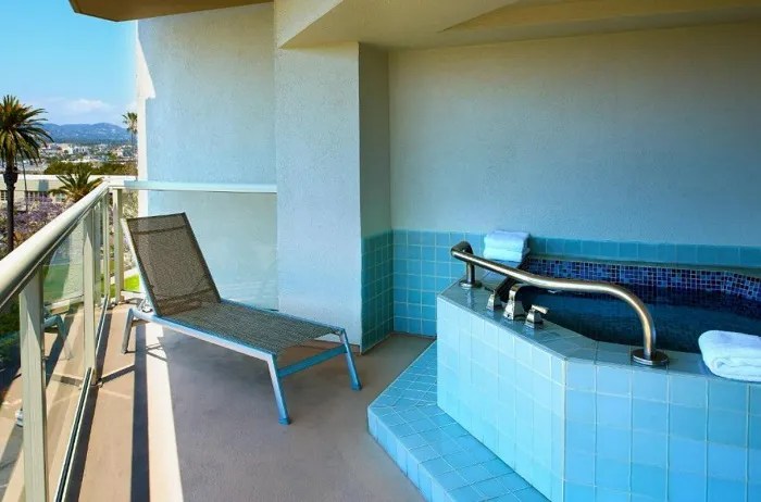 Hotels with Private Balconies and Outdoor Showers