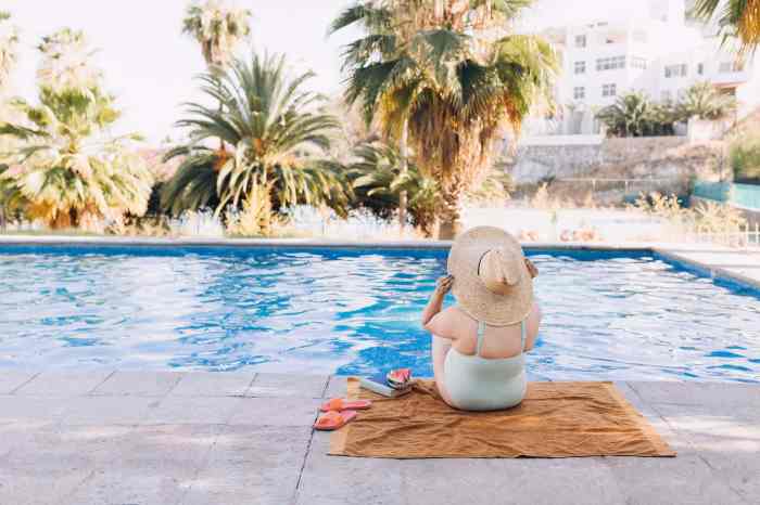 Hotels That Offer Free Experiences Like Yoga or Cooking